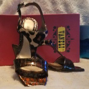 Sandal - High Heeled